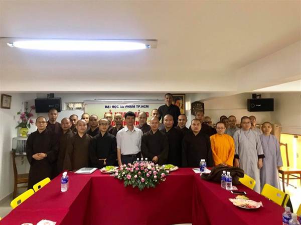 KHAI GIẢNG LỚP NGỮ VĂN VIỆN PHẬT HỌC III