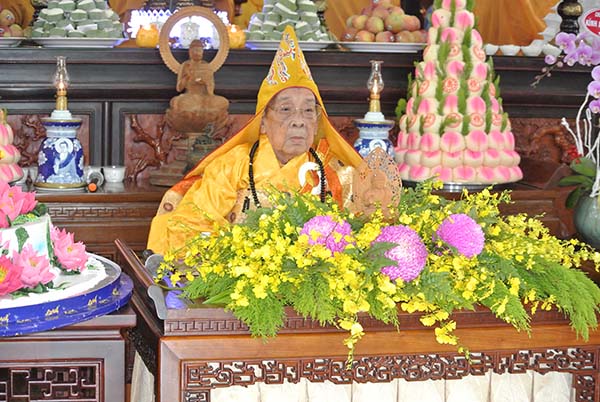 KHÁNH TUẾ ĐẠI LÃO HT.THÍCH HIỂN TU TRÒN 102 TUỔI