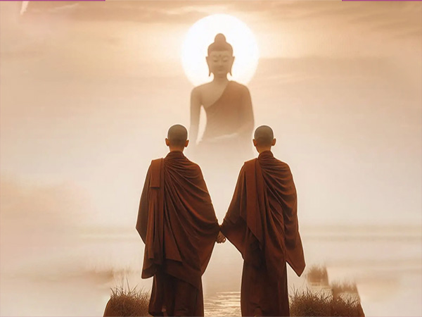 GÓC CHIA SẺ: NẮM TAY