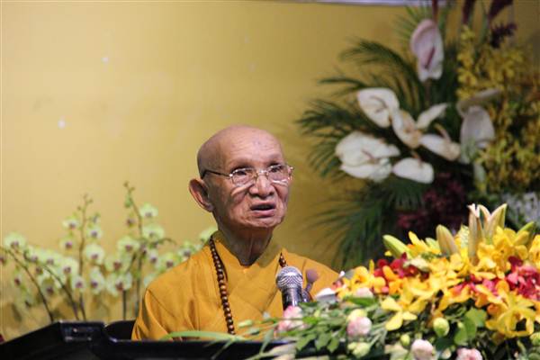 THUYẾT PHÁP CHỦ ĐỀ “PHẬT ĐẢN SINH”