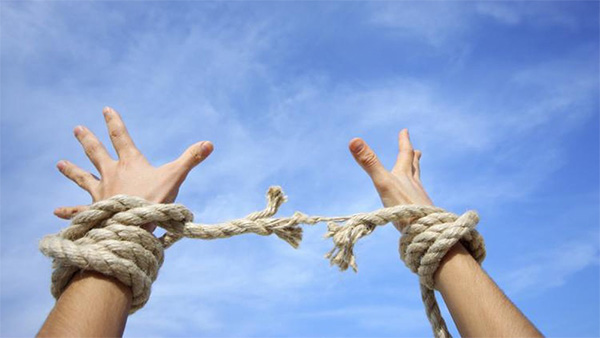 GÓC CHIA SẺ: THẲNG TAY