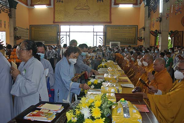 THÔNG BÁO CÚNG DƯỜNG CHƯ TĂNG TRƯỜNG HẠ