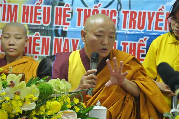 TỌA ĐÀM “TÌM HIỂU HỆ THỐNG TRUYỀN BÁ KIM CANG THỪA HIỆN NAY TRÊN THẾ GIỚI VÀ VIỆT NAM”