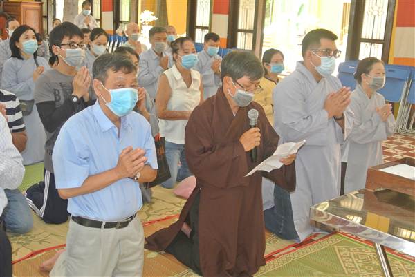 BAN PHẬT HỌC CÚNG DƯỜNG TRƯỜNG HẠ