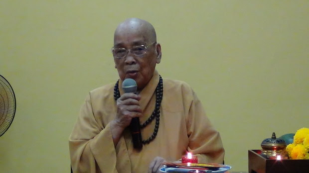 Đêm giao thừa tại Chùa Xá Lợi