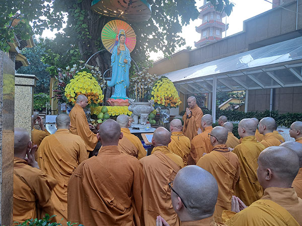 LỄ VÍA BỒ TÁT QUAN THẾ ÂM THÀNH ĐẠO